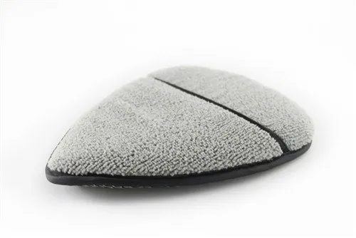 MICROFIBER WHEEL WEDGE & RIM DETAILER 2.webp