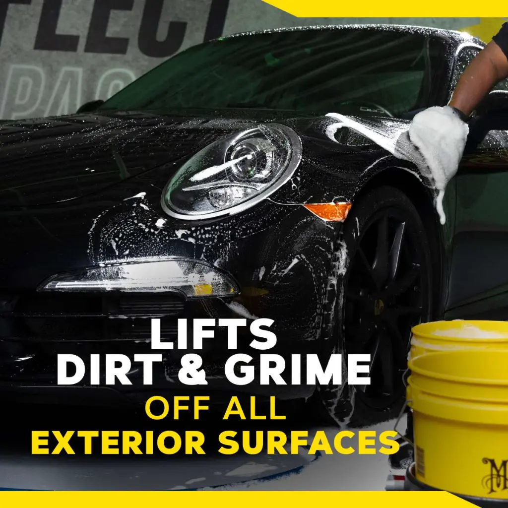 Bplus_07_Lifestyle-DRTU11032 Pro Watermelon Blast Hyper Wash 32 oz_1200x1200.webp