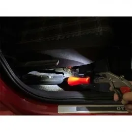 tornador-spot-light-2.webp